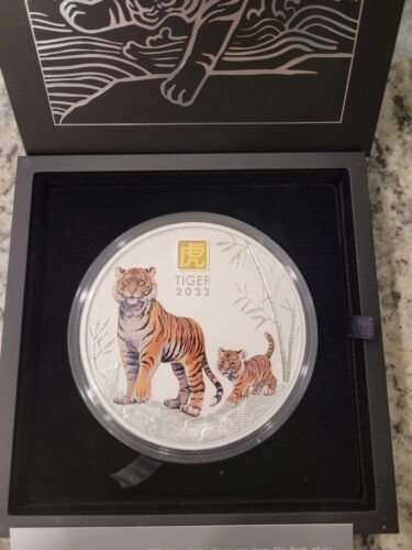 2022 1 Kilo Australian Silver Lunar Tiger Coin (Gold Privy, Box + CoA)